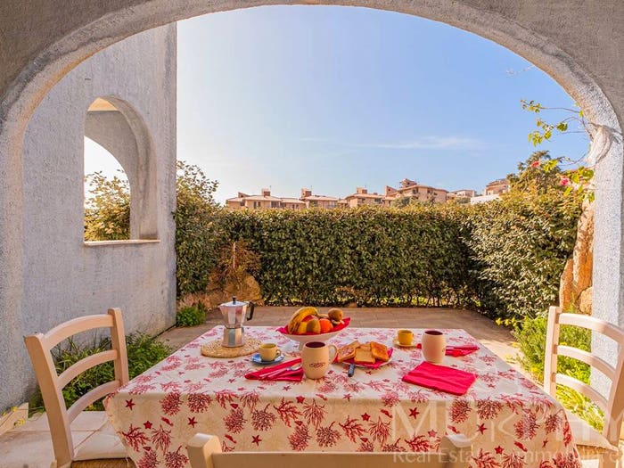 Appartamento trilocale in vendita in Via Don Vico, La Maddalena