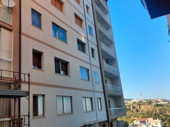Appartamento con 6 locali in vendita in Via Luigi Pascali, San Leonardo, Catanzaro