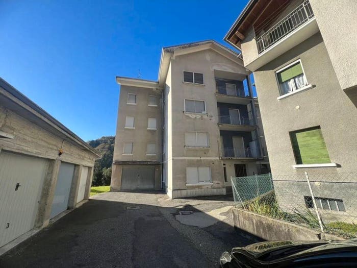 Appartamento trilocale in vendita in Via Garibaldi, Coggiola