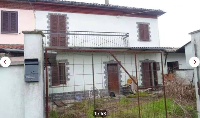 Casa trilocale in vendita in Vicolo del Nazareno, Centro, Zeme