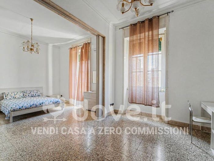 Appartamento quadrilocale in vendita in Via Ughetti, Villa Bellini Santa Maria di Gesù, Catania