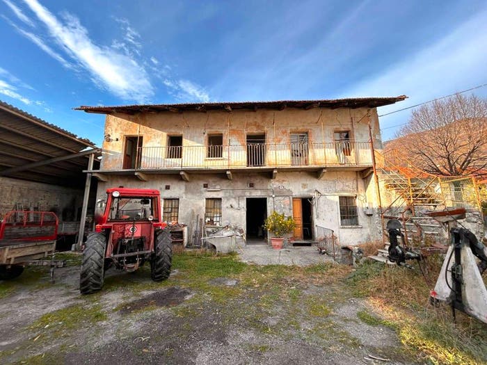 Casa con 6 locali in vendita in Via Roma, Centro, Condove