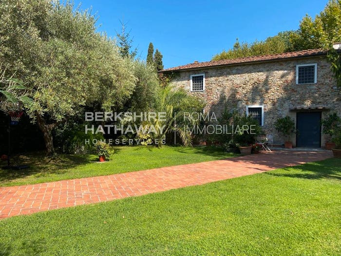 Casa con 6 locali in vendita in Centro, Forte dei Marmi