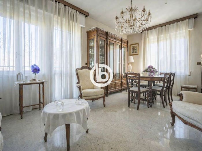 Appartamento con 5 locali in vendita in Via Amerigo Vespucci, Centro Garibaldi, Casalecchio di Reno