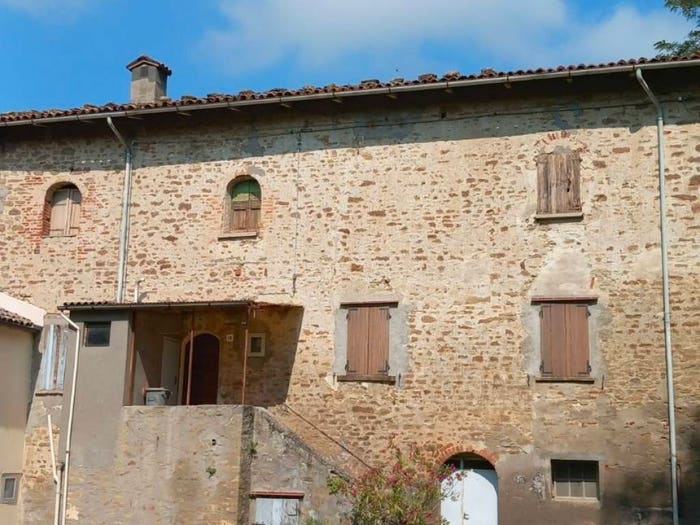 Casa quadrilocale in vendita in Via Monte Trebbio, Modigliana