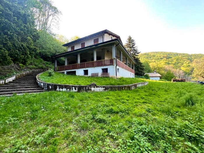 Casa con 5 locali in vendita in Via Colle Gallo, Casale, Albino