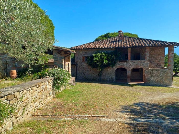 Casa con 6 locali in vendita in Via Roma, Cavriglia Monastero, Cavriglia