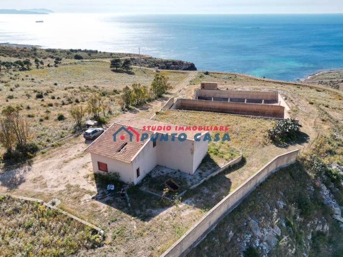 Casa con 6 locali in vendita in Contrada Piano Guastella, Erice