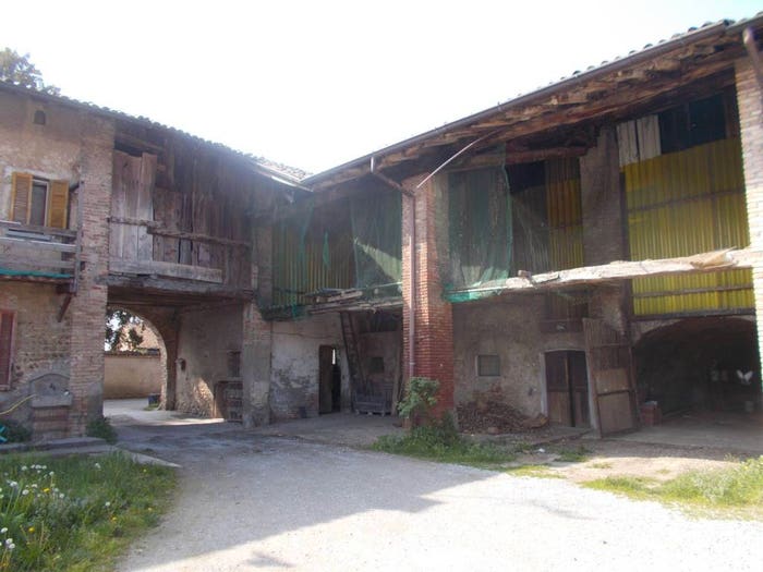 Casa con 6 locali in vendita in Fara Gera d'Adda
