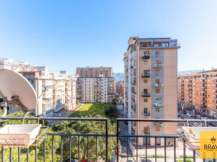Appartamento trilocale in vendita in Via Don Luigi Orione, Montepellegrino, Palermo