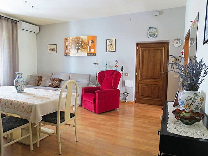 Appartamento con 5 locali in vendita in Ciconia, Orvieto