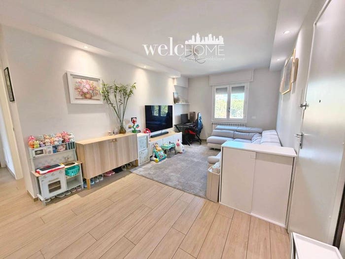 Appartamento con 5 locali in vendita in Via Emilia, Brozzi, Firenze