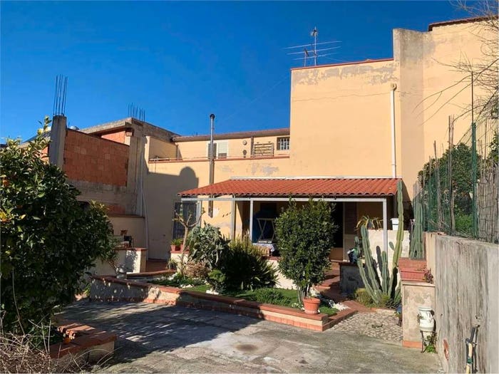 Appartamento con 6 locali in vendita in Via Corrado Avolio SNC, Centro, Noto