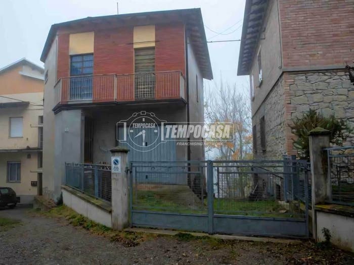 Casa trilocale in vendita in Via G di Vittorio, Centro, Guiglia