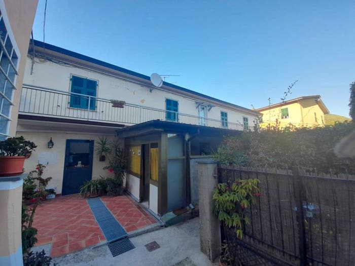 Casa con 5 locali in vendita in Centro, Fosdinovo