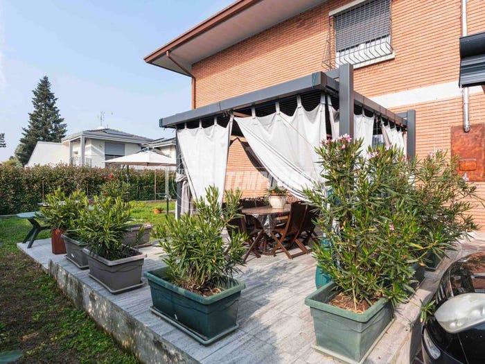 Casa trilocale in vendita in Via Alcide De Gasperi, Centro, Giussano