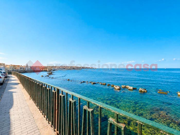 Appartamento monolocale in vendita in largo dei pescatori, Ortigia, Siracusa