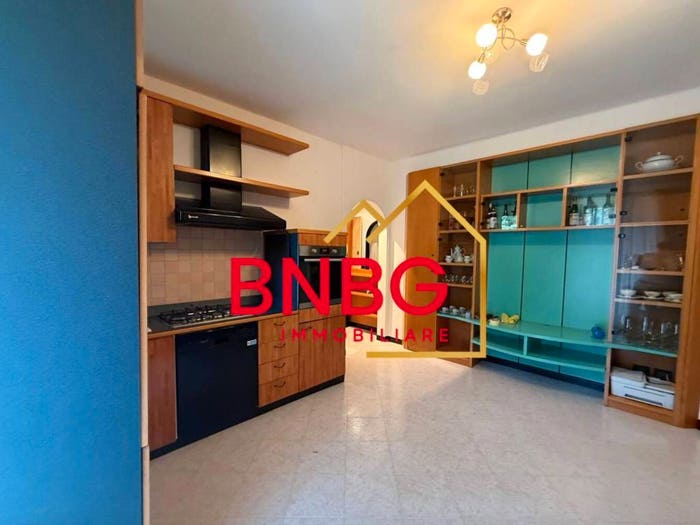 Appartamento trilocale in vendita in Via Piero Maroncelli, Redona, Bergamo