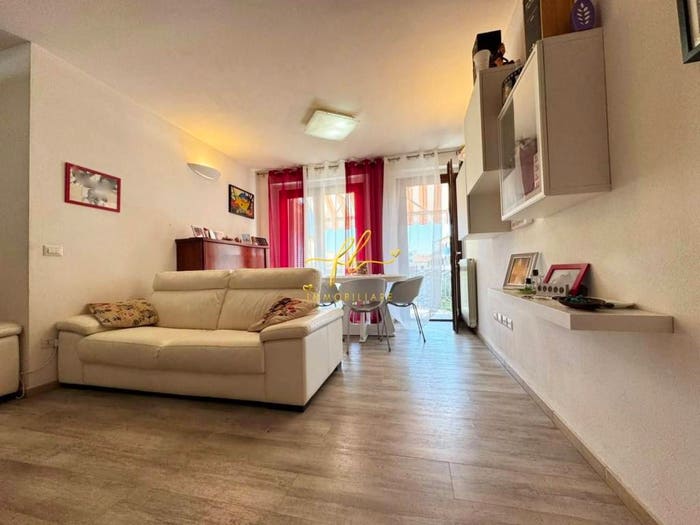 Appartamento con 6 locali in vendita in Via del Vigna, Sorgenti, Livorno