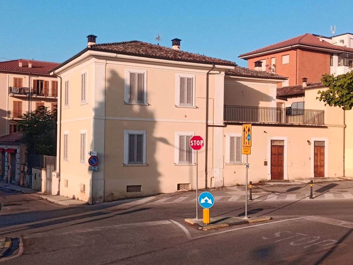 Appartamento con 5 locali in vendita in Via Castello, Duomo Fontana Luminosa, L'Aquila