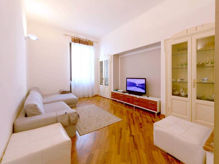 Appartamento con 5 locali in vendita in Via San Rocco, Porta Romana Medaglie d'Oro, Milano