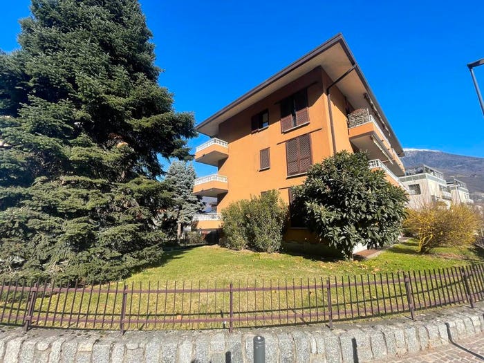 Appartamento quadrilocale in vendita in Via San Rocco, Centro, Morbegno