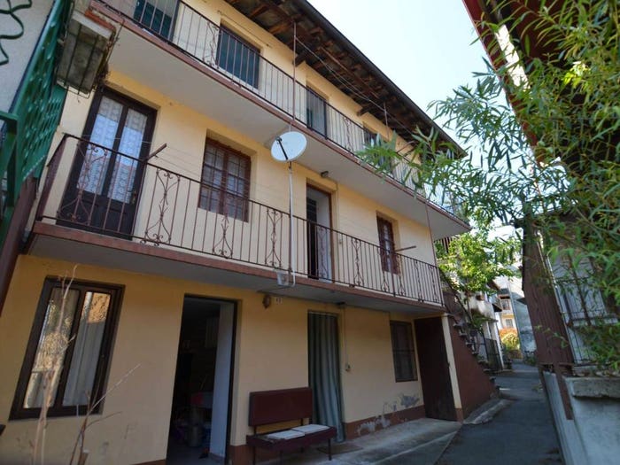 Appartamento con 5 locali in vendita in Frazione Villa, La Villa, Traves