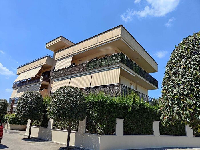 Appartamento trilocale in vendita in Via per Lauro, San Paolo Bel Sito