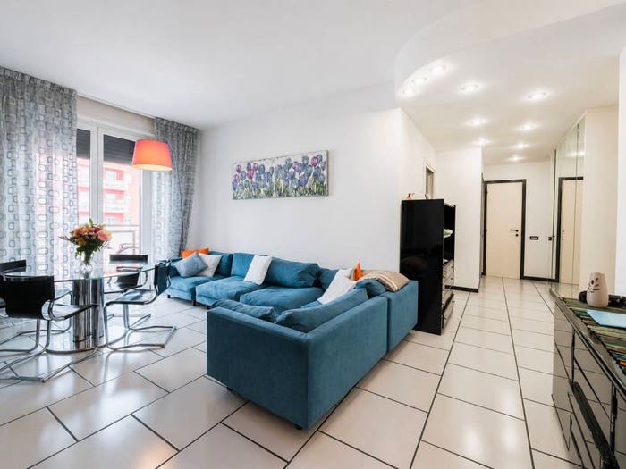 Appartamento trilocale in vendita in Solari, Milano