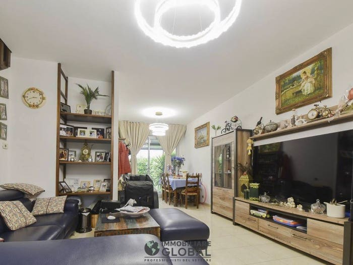 Casa con 5 locali in vendita in Via Tonini, Cognento, Modena