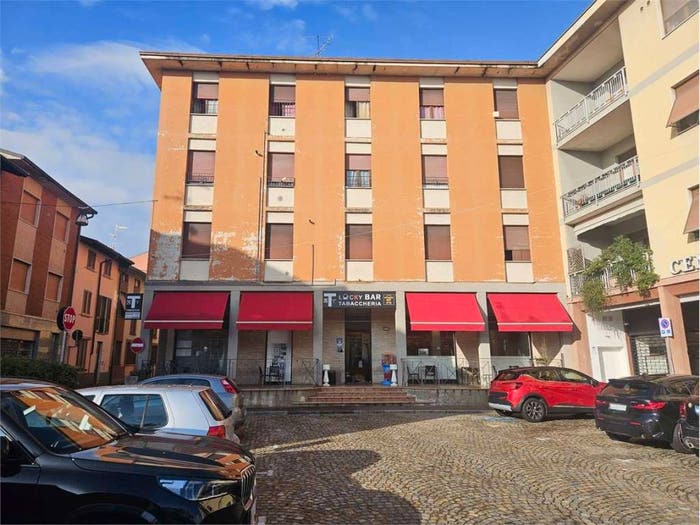 Appartamento trilocale in vendita in Via Castiglioni, Mozzate