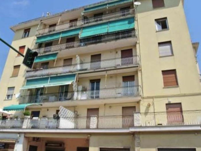 Appartamento trilocale in vendita in Via Giacomo Poire' Int, Manesseno, Sant'Olcese