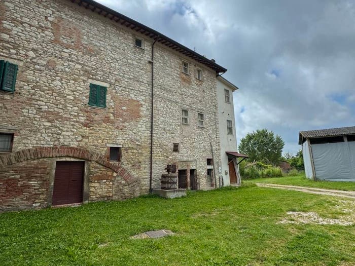 Casa trilocale in vendita in Corciano