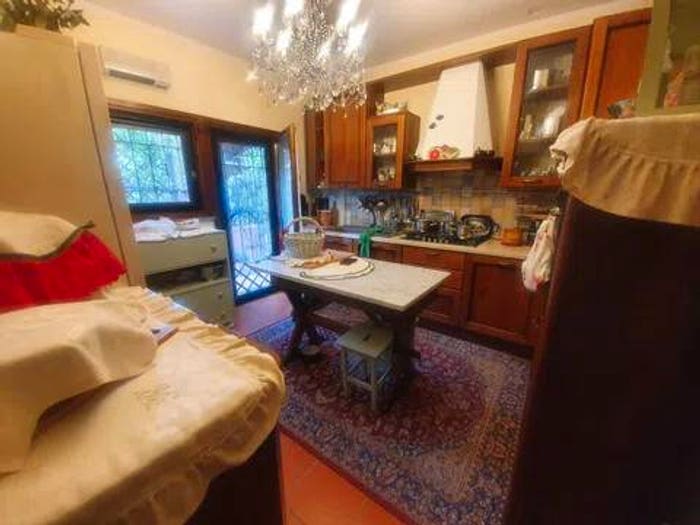 Casa con 5 locali in vendita in Via Di San Martino, Collesalvetti