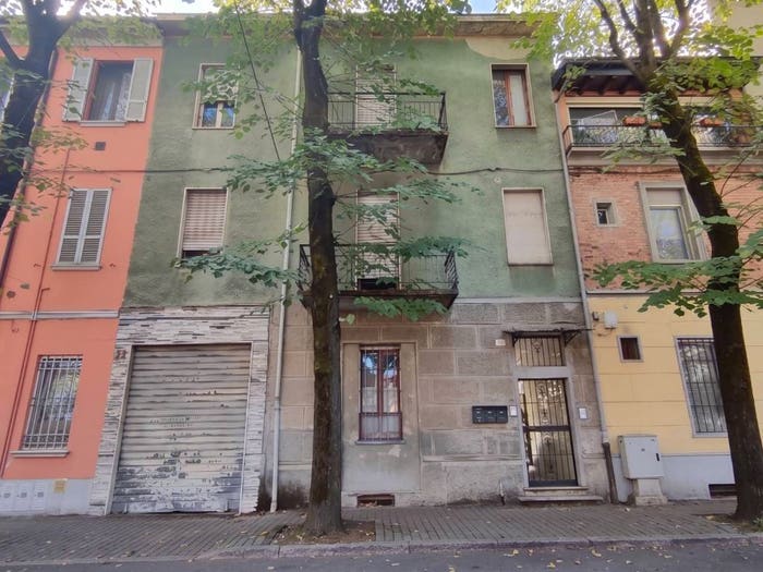 Casa con 6 locali in vendita in Via Pavia, Infrangibile, Piacenza