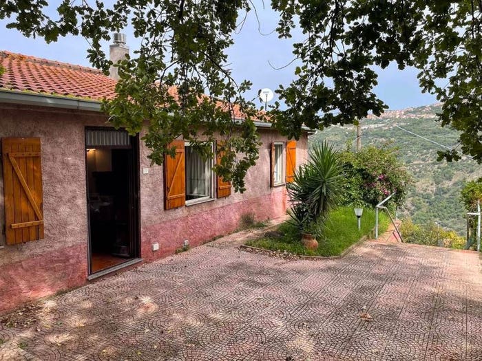 Casa con 6 locali in vendita in Contrada San Biagio, San Salvatore di Fitalia