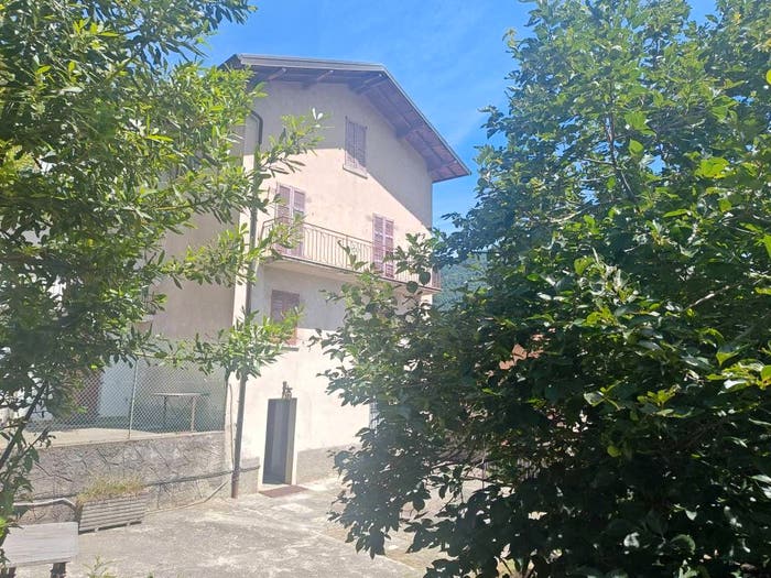 Casa con 6 locali in vendita in Via Dizzasco, Centro, Cerano d'Intelvi