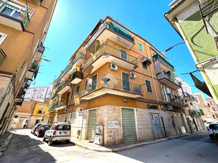 Appartamento trilocale in vendita in Via Ortovecchio, Quartieri Settecenteschi, Foggia