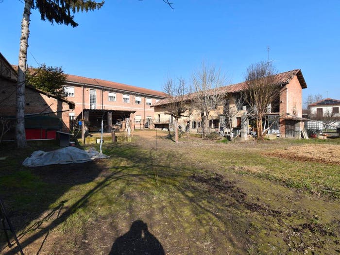 Casa con 6 locali in vendita in Via Riccardo Rocca, Piano Molini D'Isola, Isola d'Asti