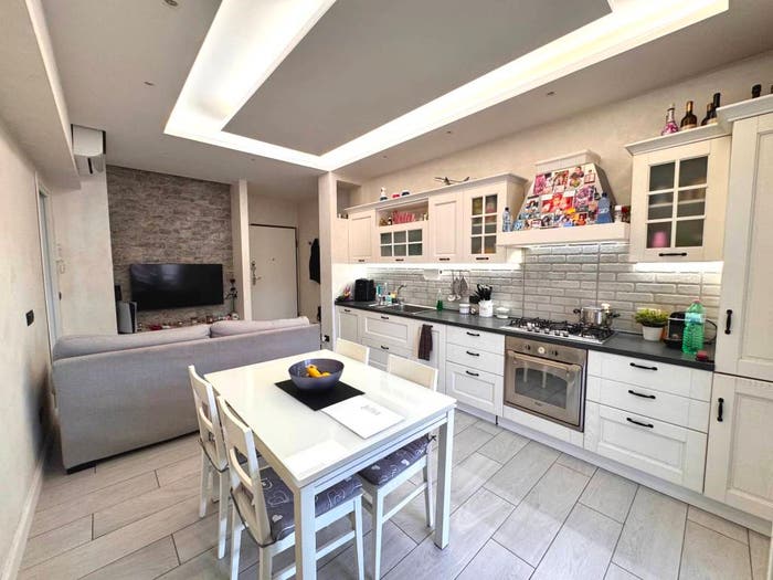 Appartamento trilocale in vendita in Via Umberto Grosso, Ostia Ponente, Roma