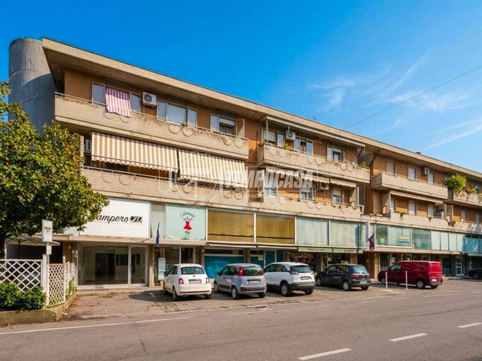 Appartamento quadrilocale in vendita in Via Giacomo Matteotti, Centro, San Pietro in Casale