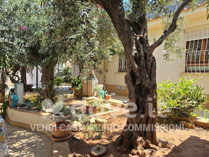 Casa quadrilocale in vendita in Via del Mediterraneo, Triscina, Castelvetrano