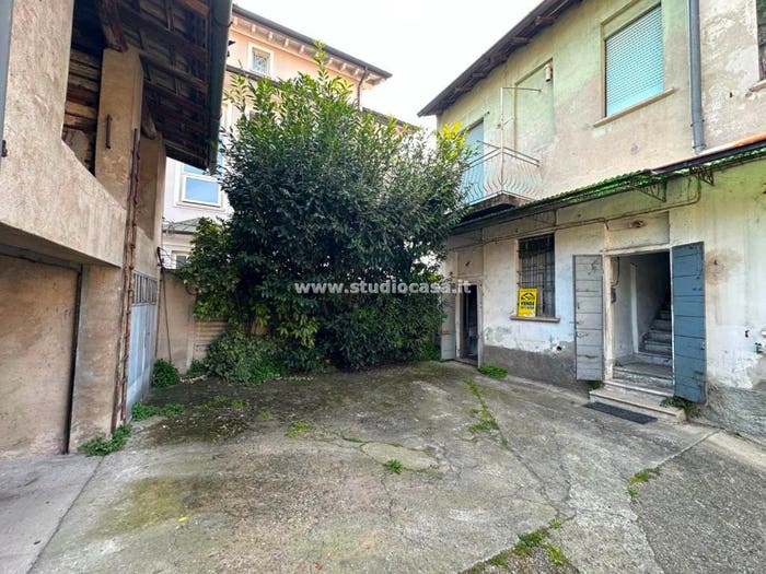 Casa con 5 locali in vendita in Via FDonati, Semicentro, Crema
