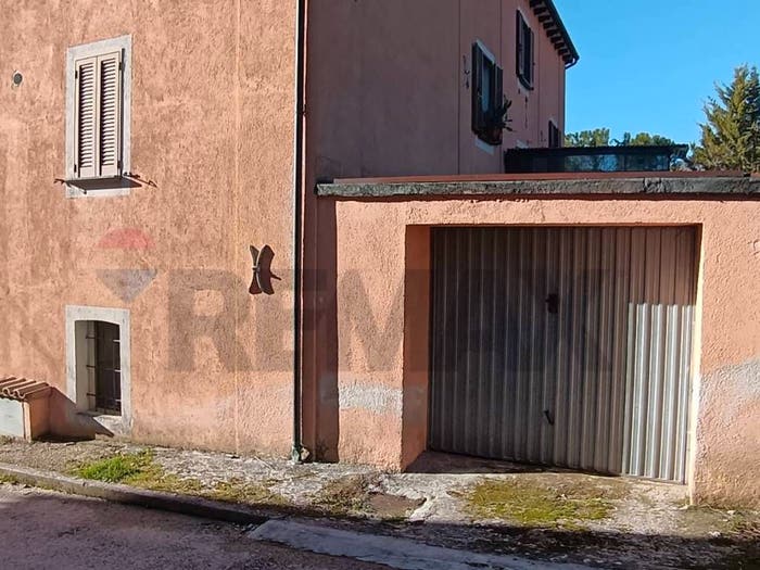 Casa con 6 locali in vendita in Via Borghetto, Purello, Fossato di Vico