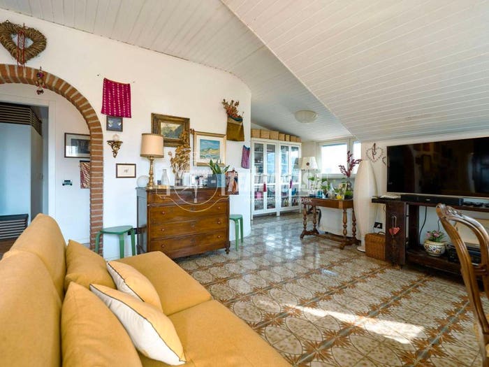 Appartamento trilocale in vendita in Via Antonio Barosi, Sant'Ambrogio, Cremona