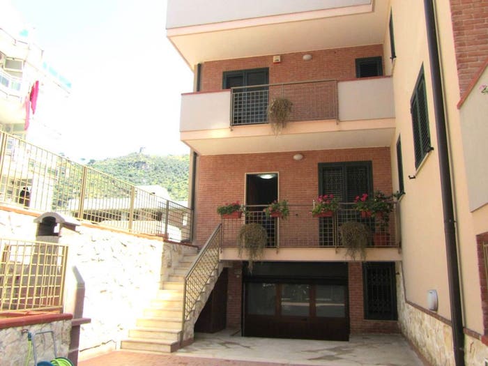 Casa con 5 locali in vendita in Vico Marcullo, Centro, Sarno