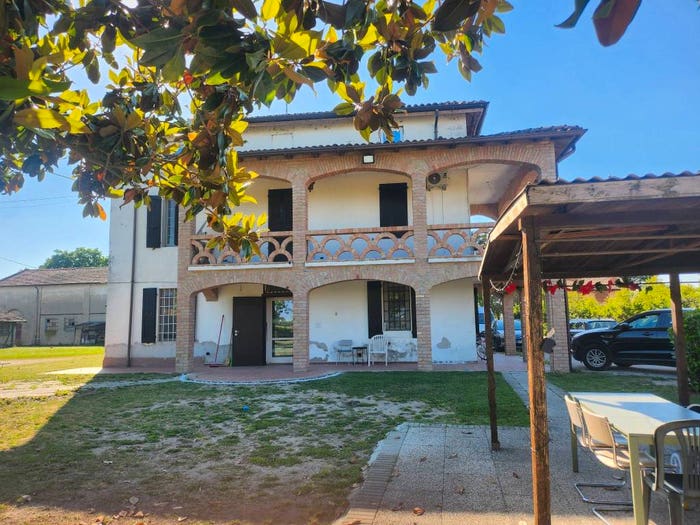 Casa con 6 locali in vendita in Centro, Busseto