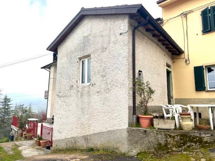 Casa con 5 locali in vendita in Località Cavanna di Suviana, Castel di Casio