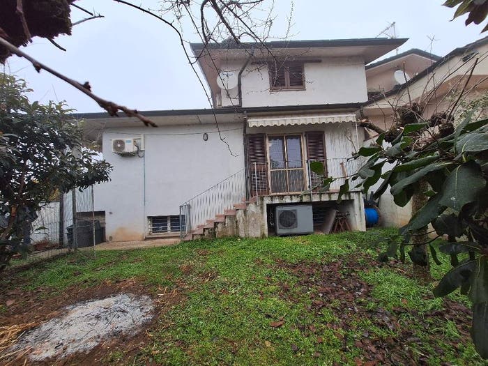 Casa quadrilocale in vendita in Via Giugno, Centro, Castiglione d'Adda