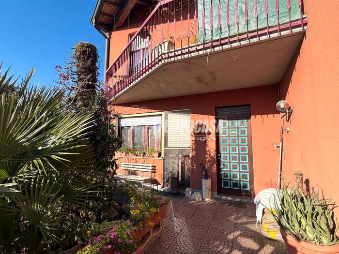 Casa quadrilocale in vendita in Viale Santuario, Arcagna, Montanaso Lombardo